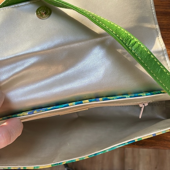 J Renee NWT purse. Scratched on the bottom see picture. - Picture 8 of 10